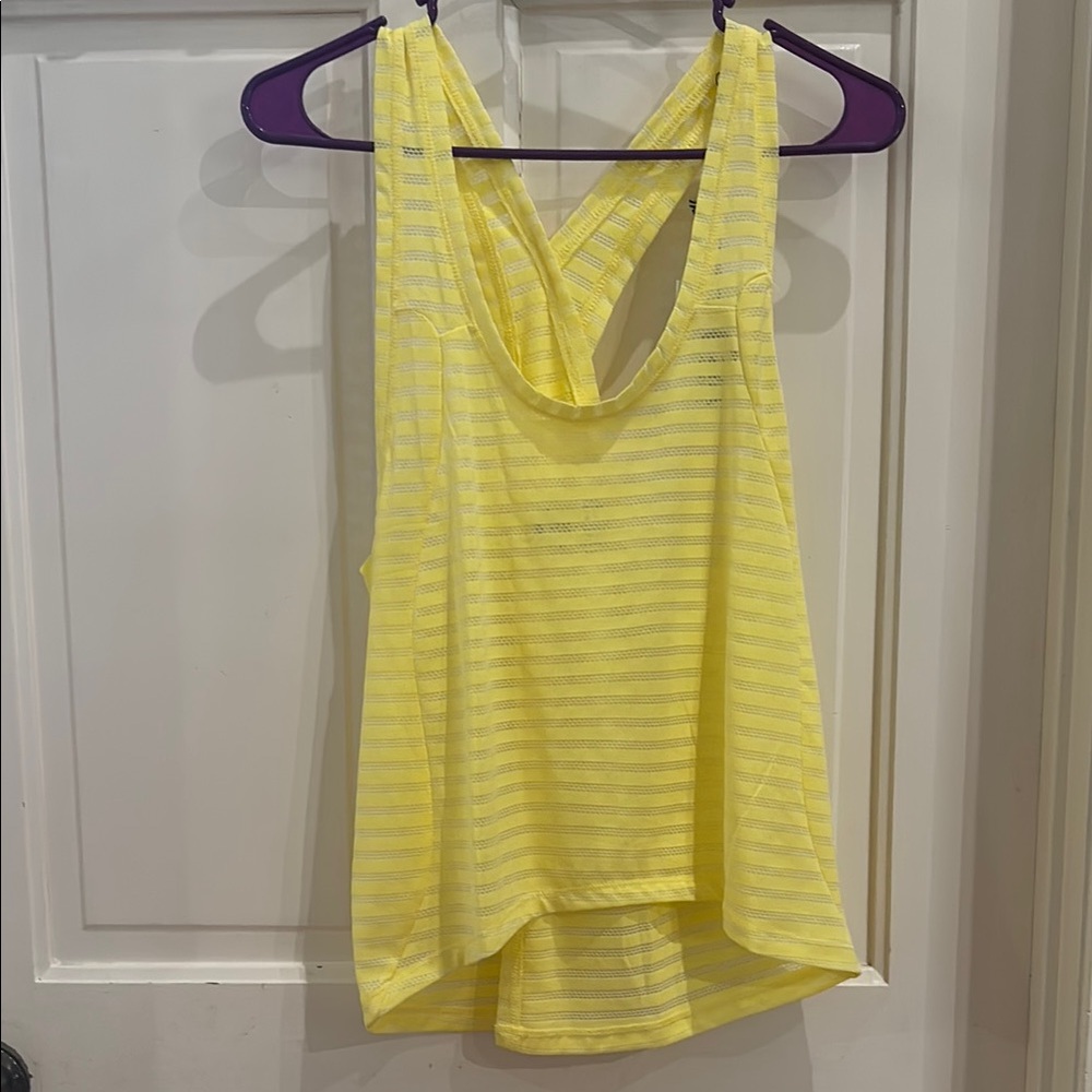 ZYIA Yellow Asymmetrical Backless Sleeveless Tank Top